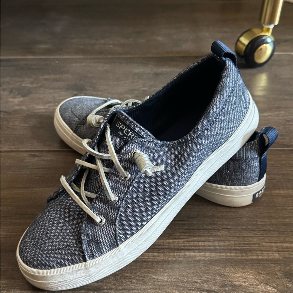 Sperry Women Blue Canvas Sneakers